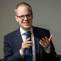 Dr. Jens Brandenburg